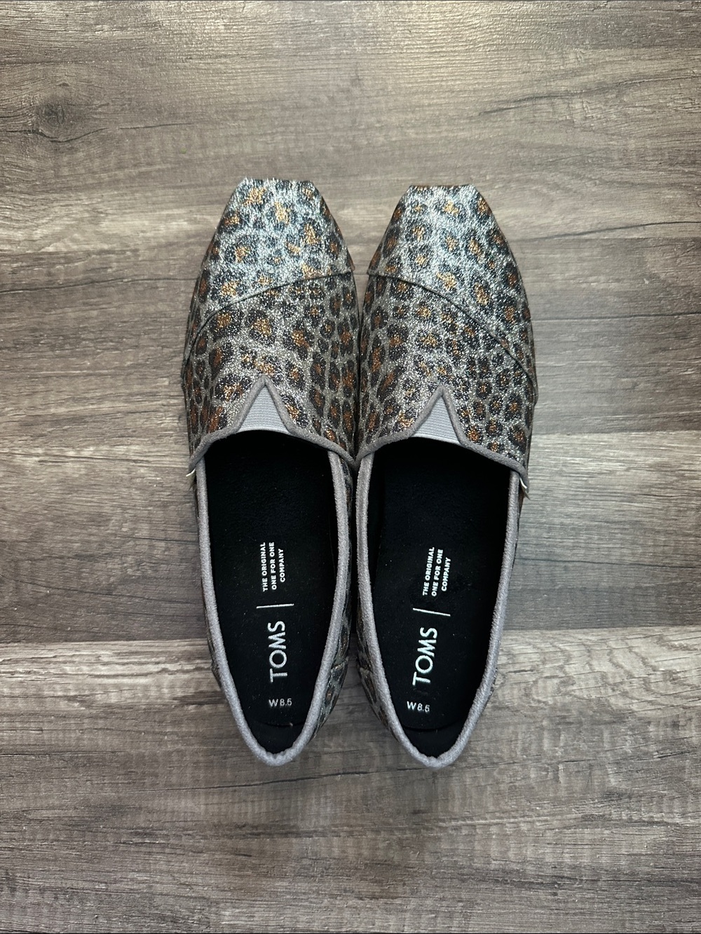 Women’s TOMS Glitter Cheetah Print Slip On Shoes in size 8.5